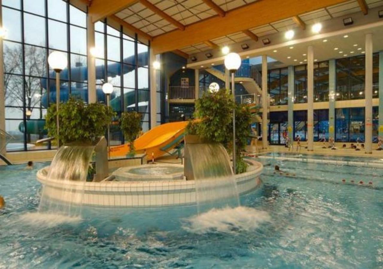 P&O Serviced Apartments Pulawska Varsovia Exterior foto